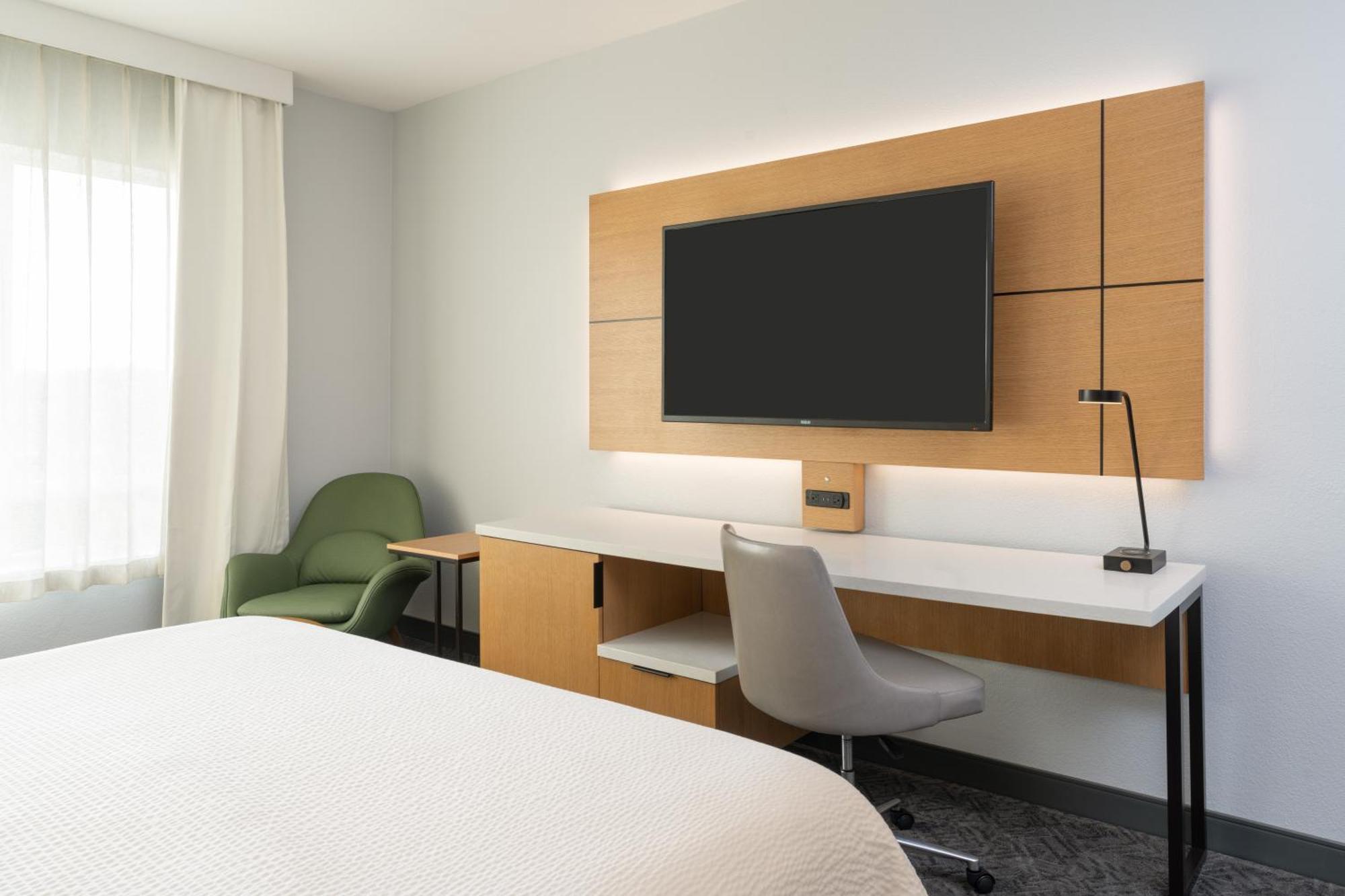 Doubletree By Hilton Houston Westchase Hotell Eksteriør bilde